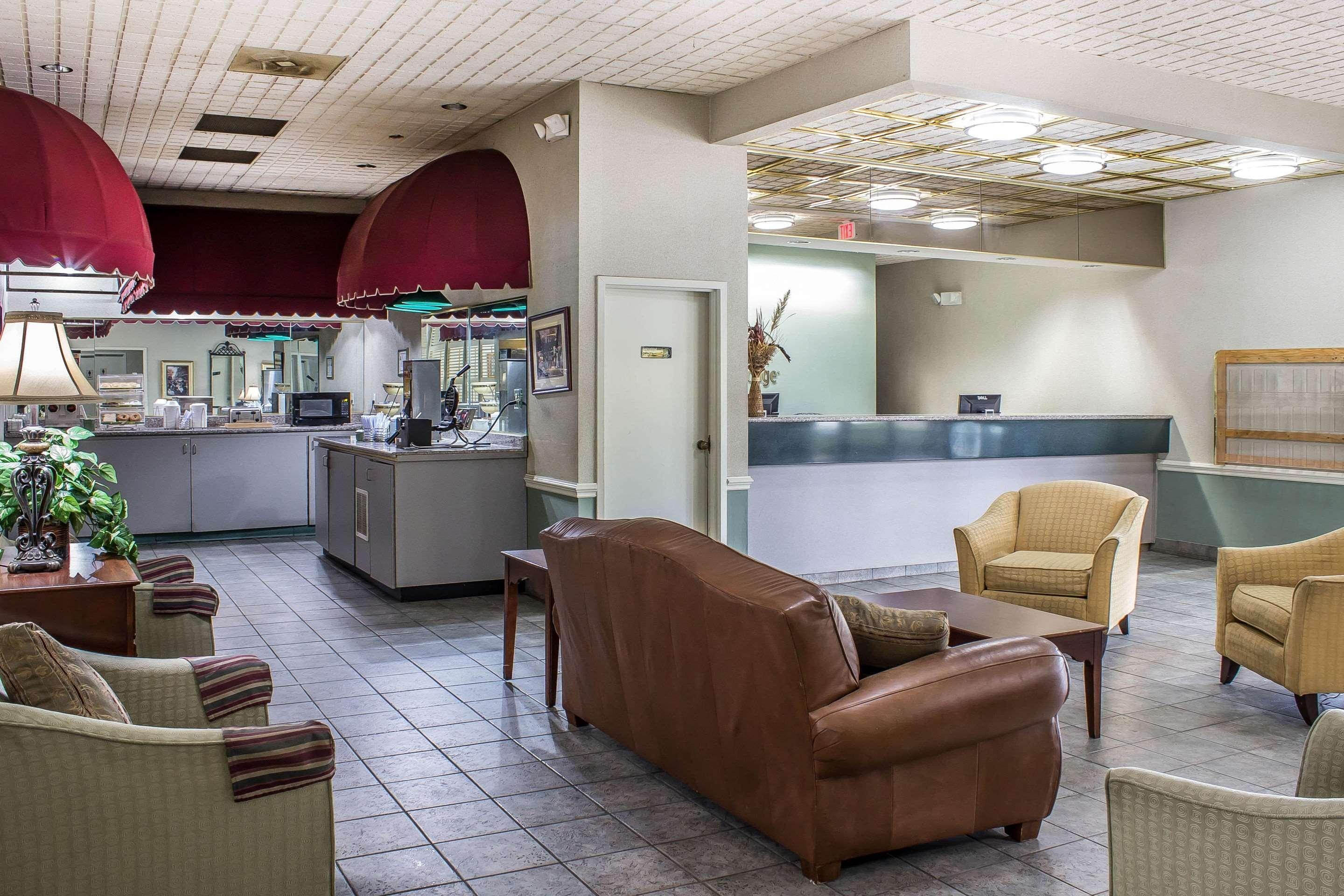 Econo Nc Lodge *