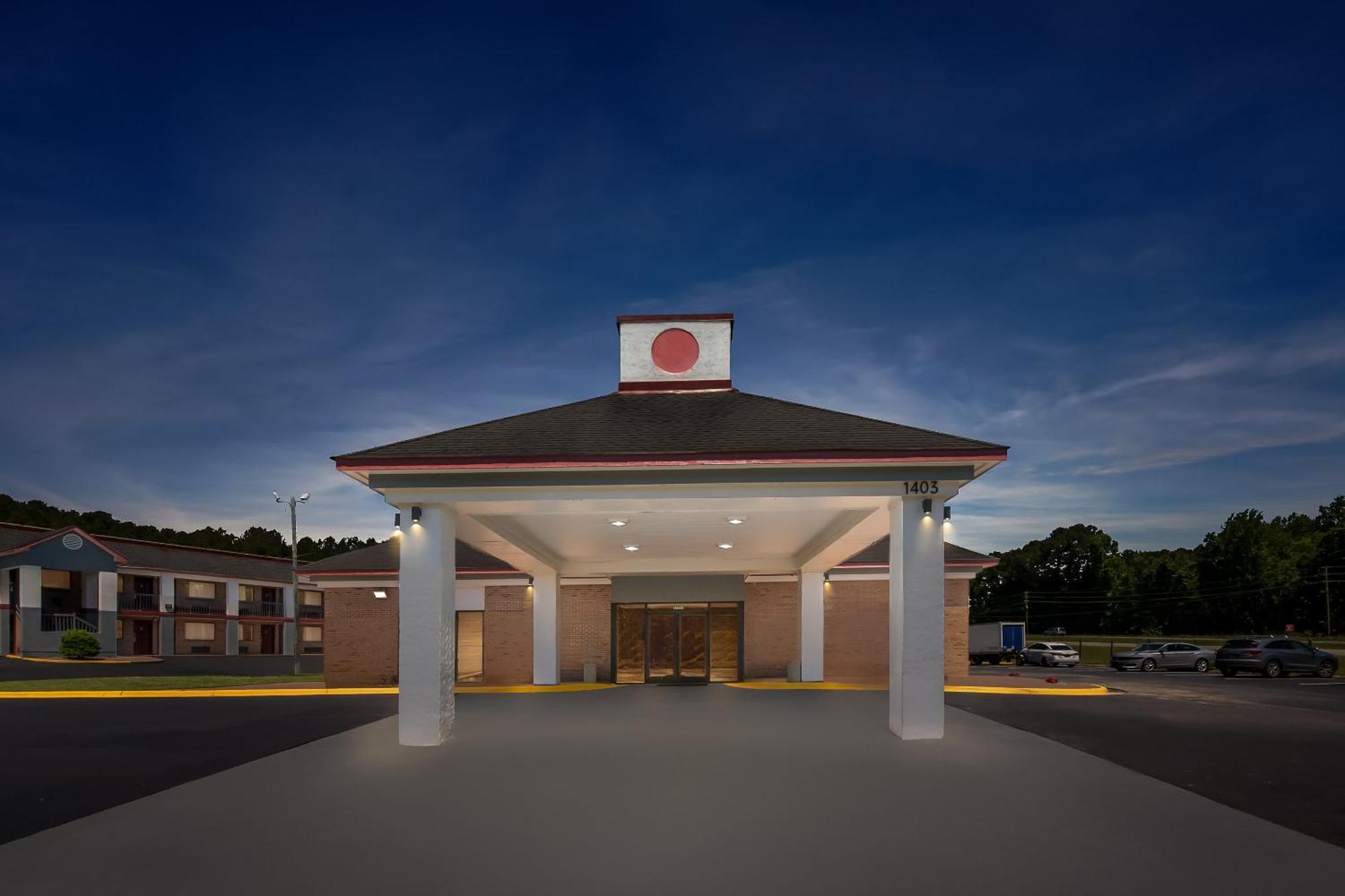 Lodge Econo Nc *