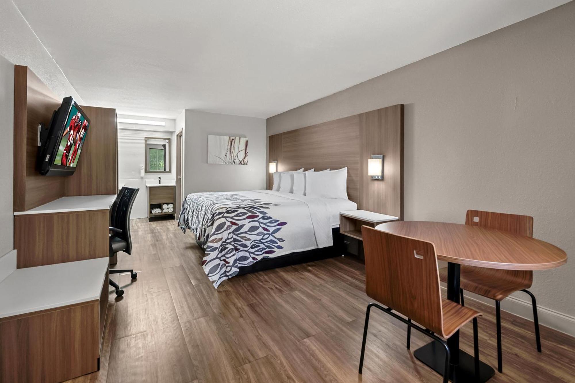 Econo Nc Lodge
