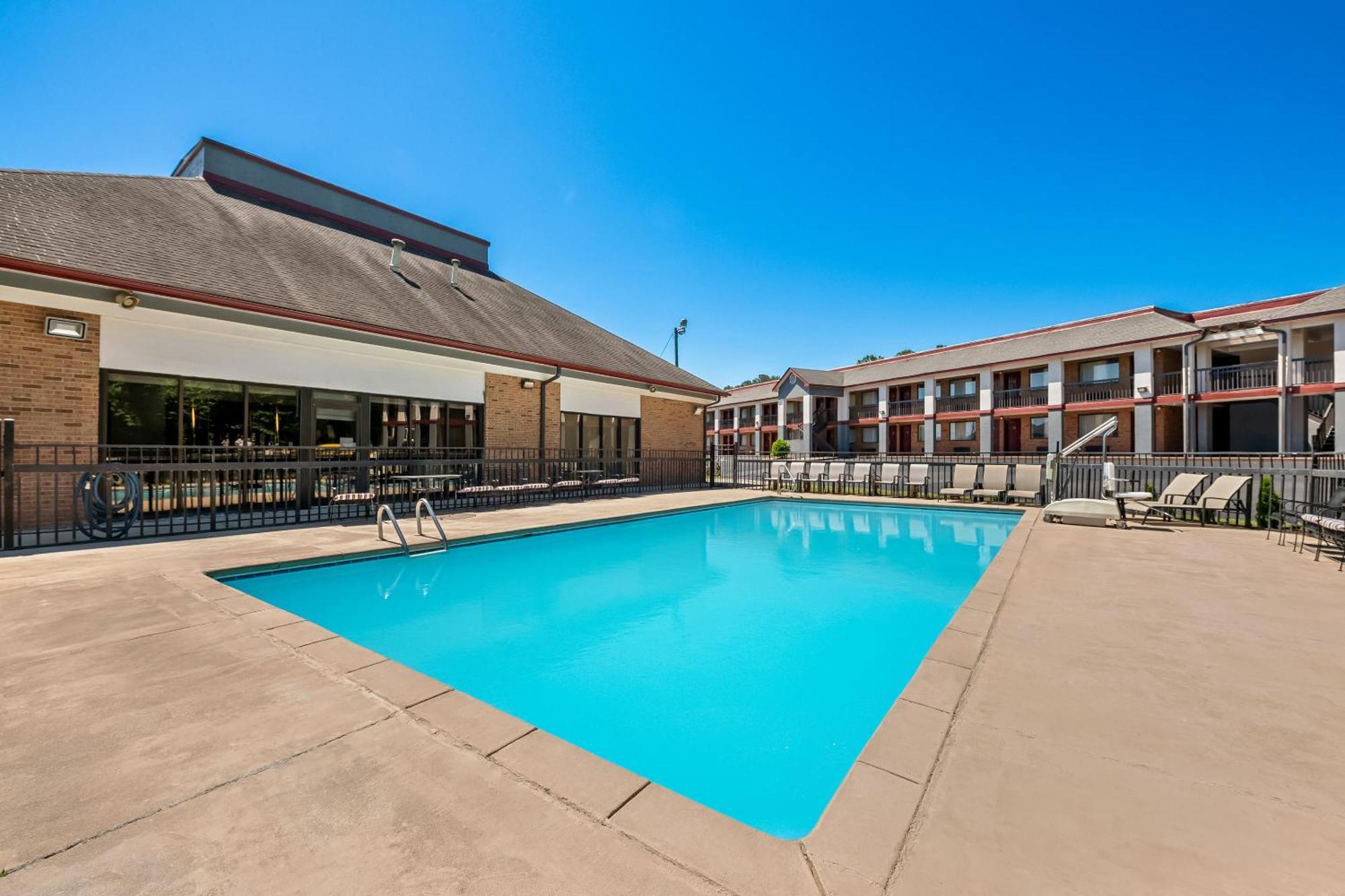 Lodge Econo Nc *
